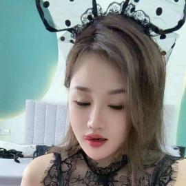 粉嫩汁水多逼紧骚妹