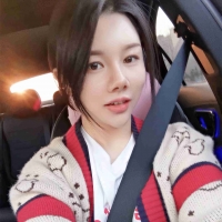 海亮时代精致小美女